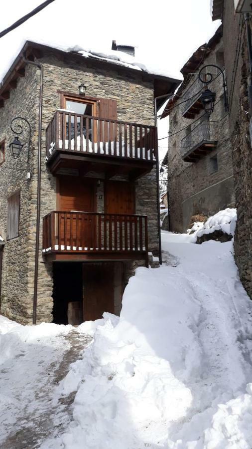Casa Garrabet Apartment Durro ภายนอก รูปภาพ