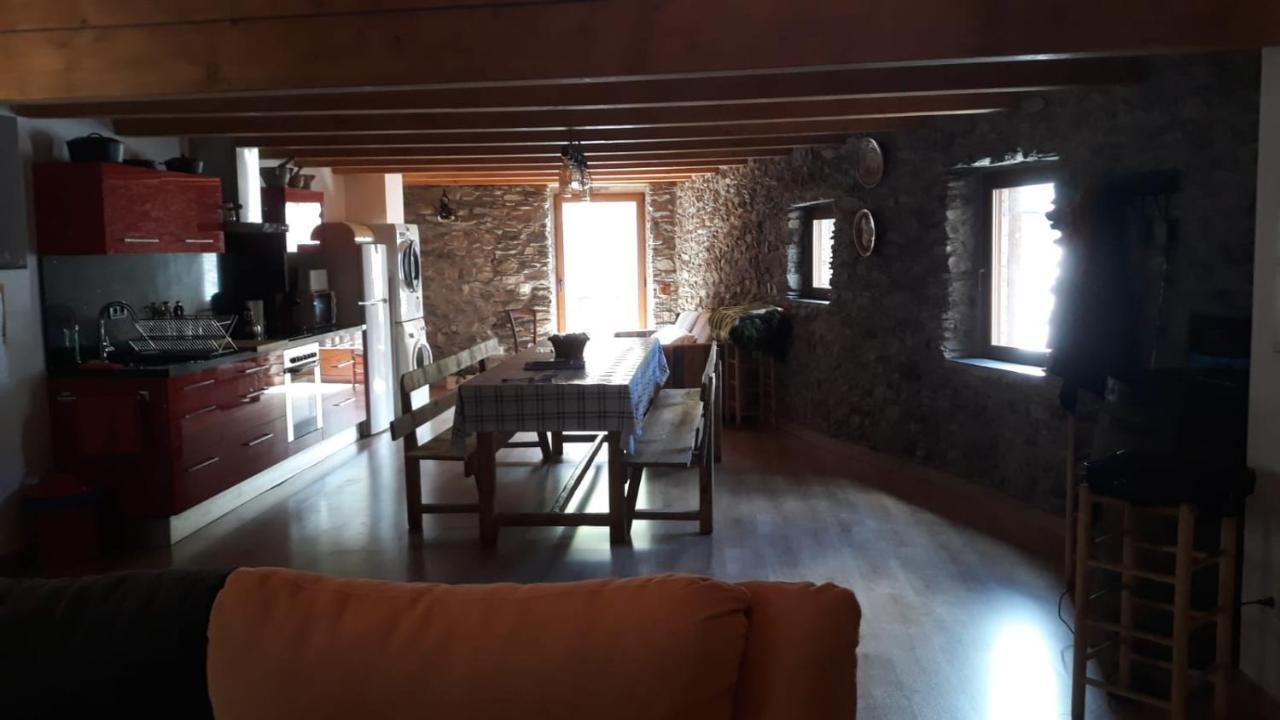 Casa Garrabet Apartment Durro ภายนอก รูปภาพ